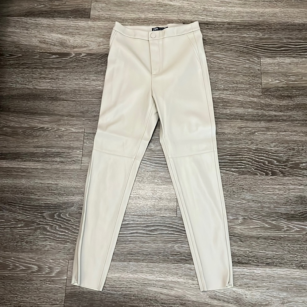 Zara faux leather cream skinny pants Medium